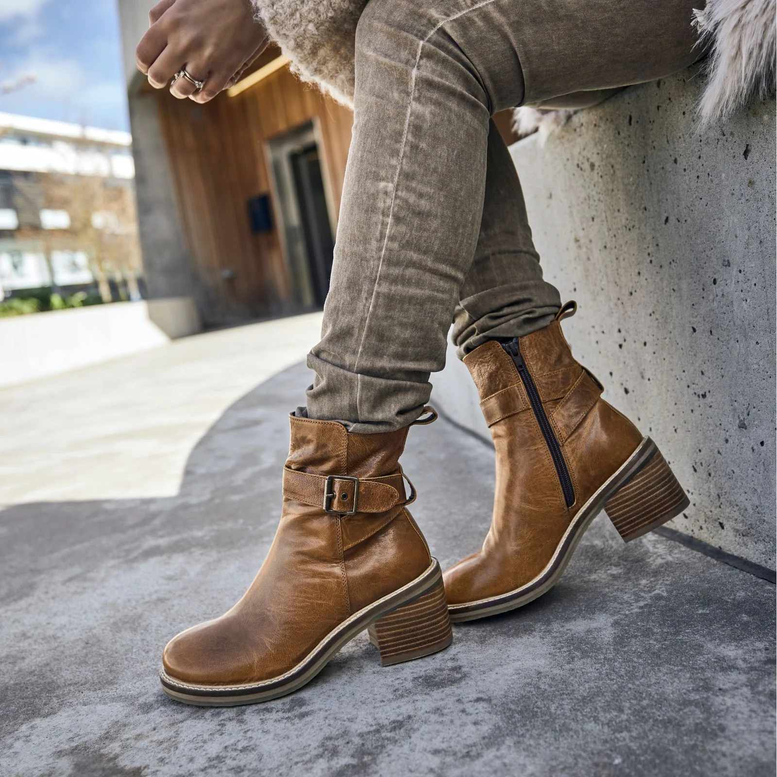 BARCELONA BLAIR - COGNAC - Image 6